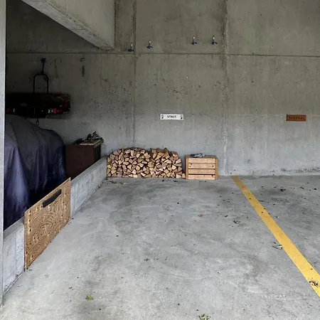 Huebeli - Streit By Interhome